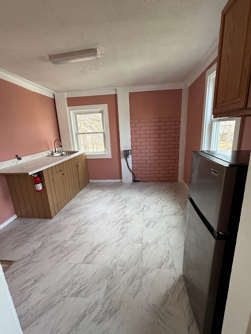 129 Grasmere St Unit 2R, Newton, MA 02458