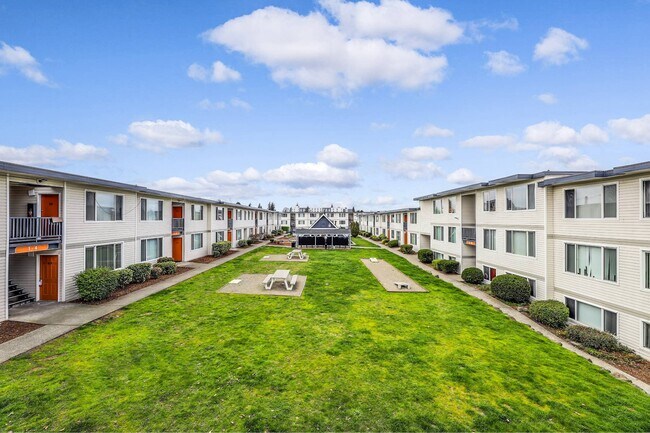 Parc 11th, Everett, WA 98201 - photo 2