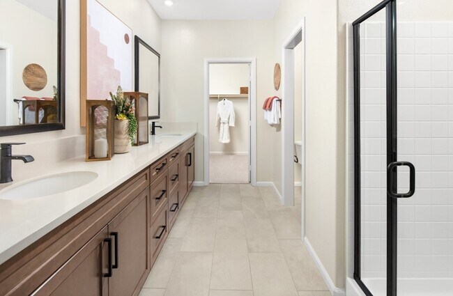 16253 Meadowhouse Ave unit 36848666, Chino, CA 91708 - photo 3