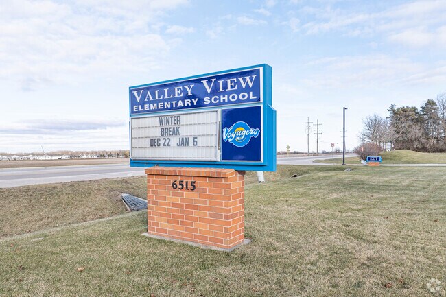 Valley View Elementary School is a highly rated school in McHenry.