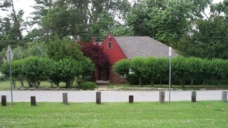 1445 E 33rd St S, Tulsa, OK 74105