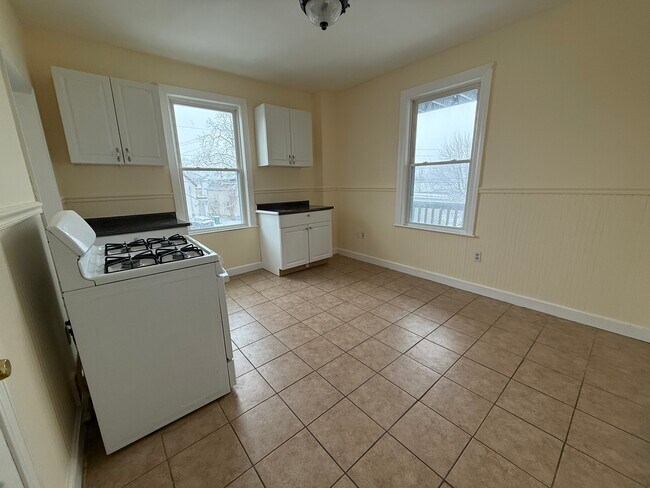 730 Summer St unit 2, Lynn, MA 01905 - photo 7