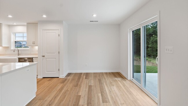 1570 Warm Spring Rd unit 38492785, Chambersburg, PA 17202 - photo 7