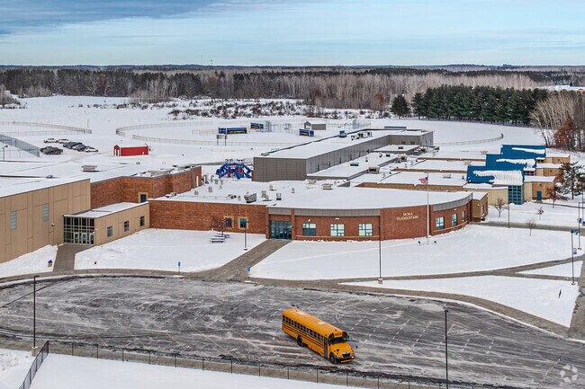 Mora Elementary School — serving grades PK-6 with about 851 students, a welcoming place for growing families.