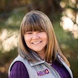 Julie Leslie