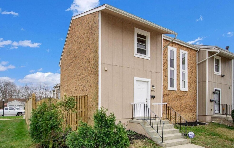 6206 Dimrill Ct, Fort Washington, MD 20744 - photo 1