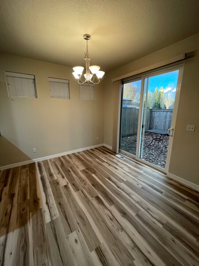 1751 SE Water Lily St, Hillsboro, OR 97123 - photo 6