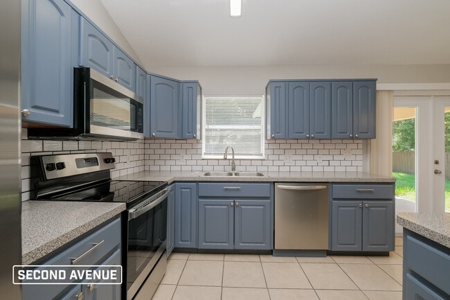 1290 Godfrey Ave, Spring Hill, FL 34609 - photo 5