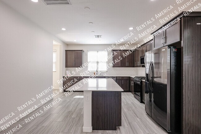 743 N Abalone Ct, Gilbert, AZ 85233 - photo 7