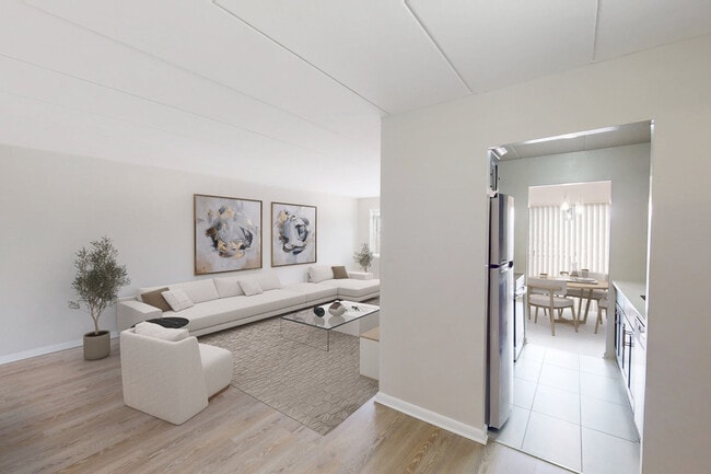 Royal Towers, Hackensack, NJ 07601 - photo 2