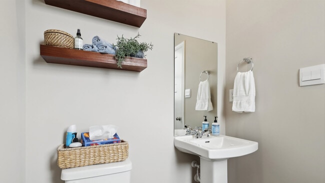 410 Curtis Ct, Hunker, PA 15639 - photo 2