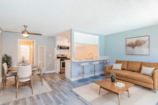 14630 Saticoy St, Van Nuys, CA 91405