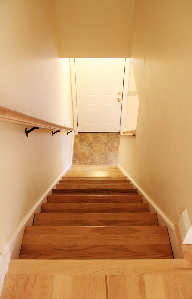 47 St Mary's St unit 1, Burlington, VT 05401 - photo 6