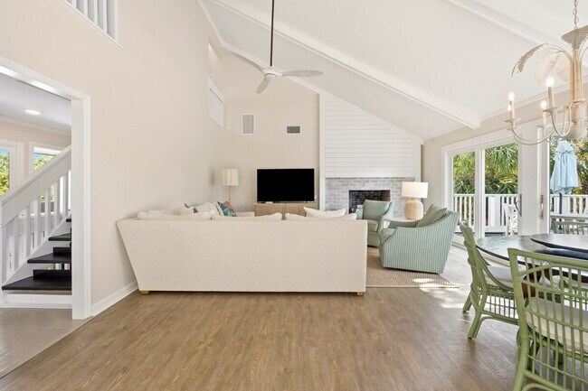 162 Pioneer Loop unit ID1253399P, Georgetown, SC 29440 - photo 2