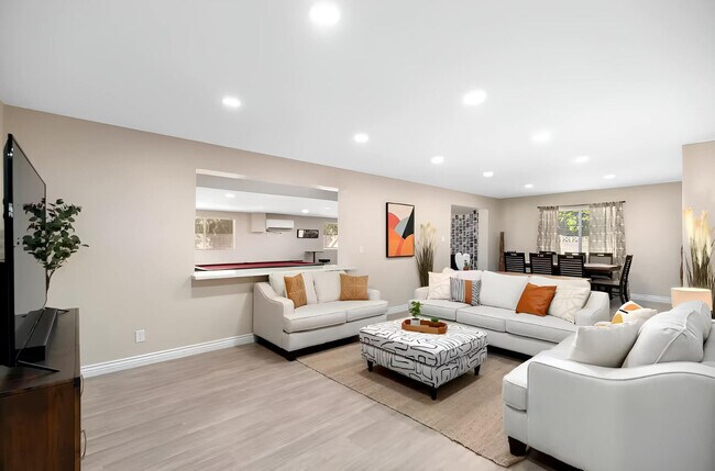 5747 N 48th Ln unit ID1039623P, Glendale, AZ 85301 - photo 4