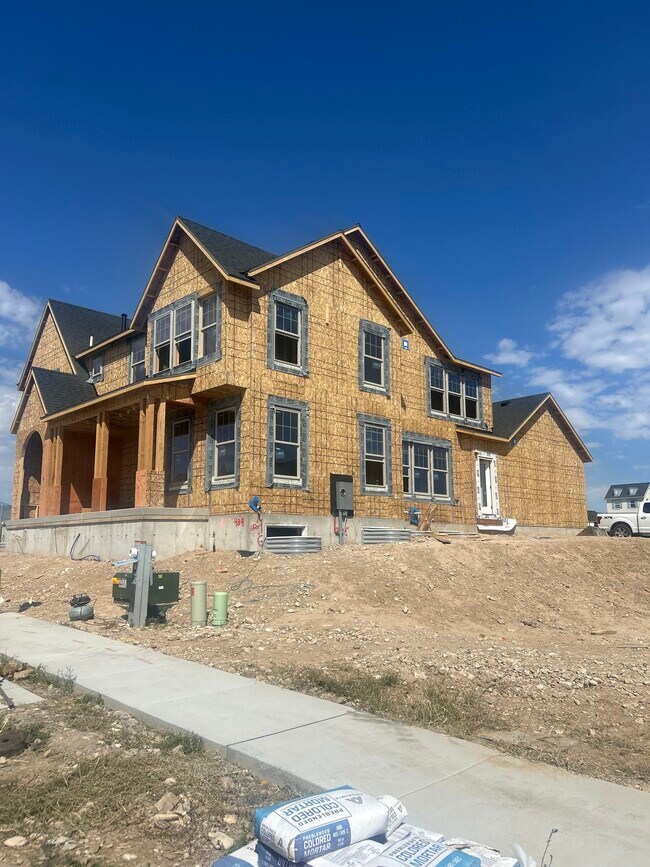 6788 W South Jordan Pkwy, South Jordan, UT 84009