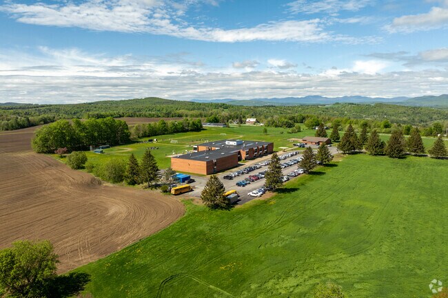 Derby Elementary School in Derby, VT serves students in Pre-K through 6th grade.