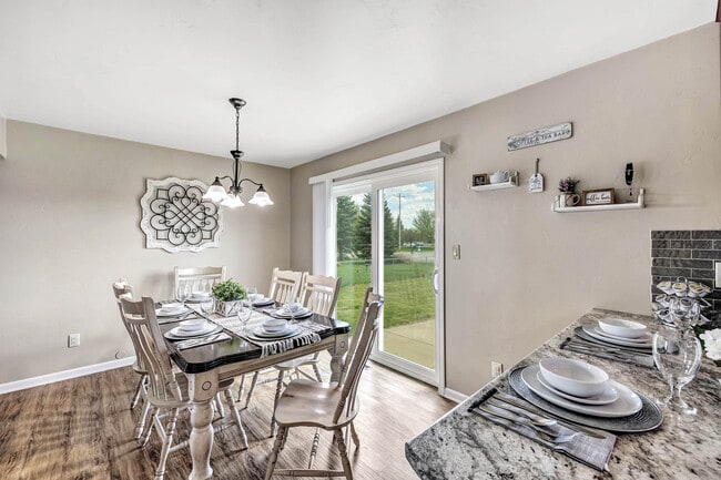 341 Desplaine Rd, de Pere, WI 54115 - photo 6