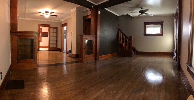 213 Moir St, Waterloo, IA 50701 - photo 5