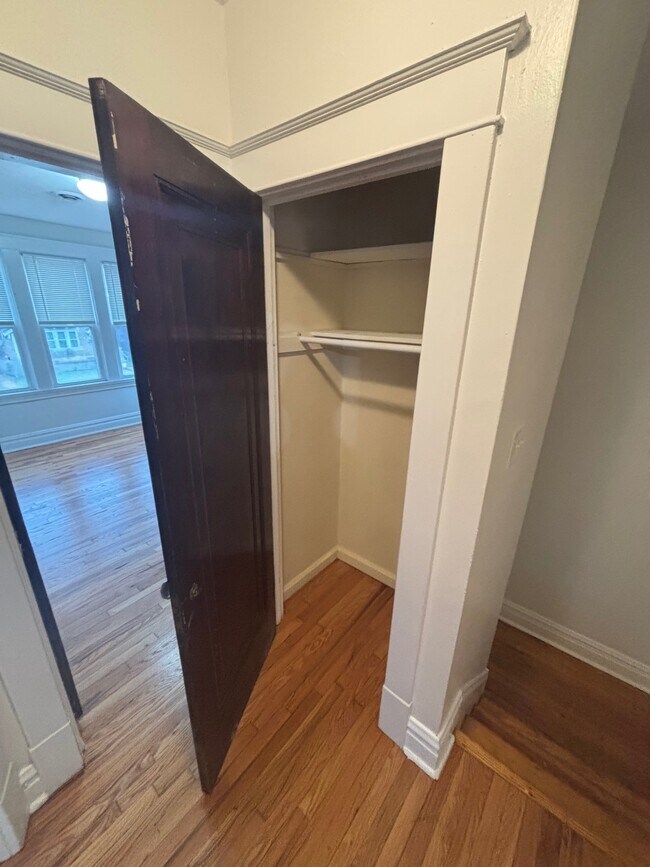 5054 Winona Ave unit 2F, Saint Louis, MO 63109 - photo 7