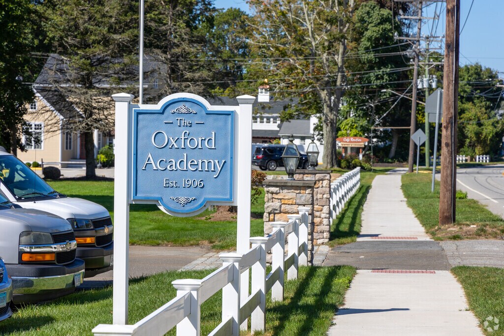 The Oxford Academy is one of the oldest private schools around.