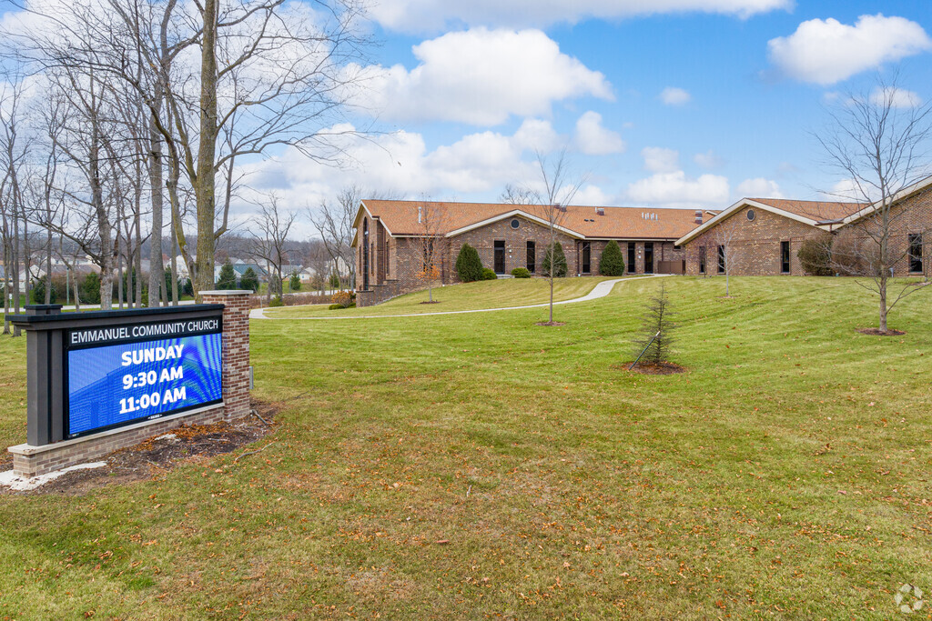Emmanuel Christian School is a private school in Southwest Fort Wayne.