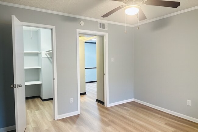 301 Tri City Beach Rd unit 4, Baytown, TX 77520 - photo 7