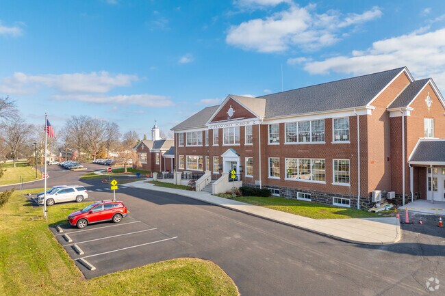 Franconia Elementary School receives an overall A- grade from Niche.com.