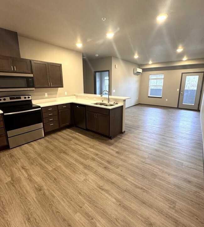 The Upriver, Spokane, WA 99207 - photo 5