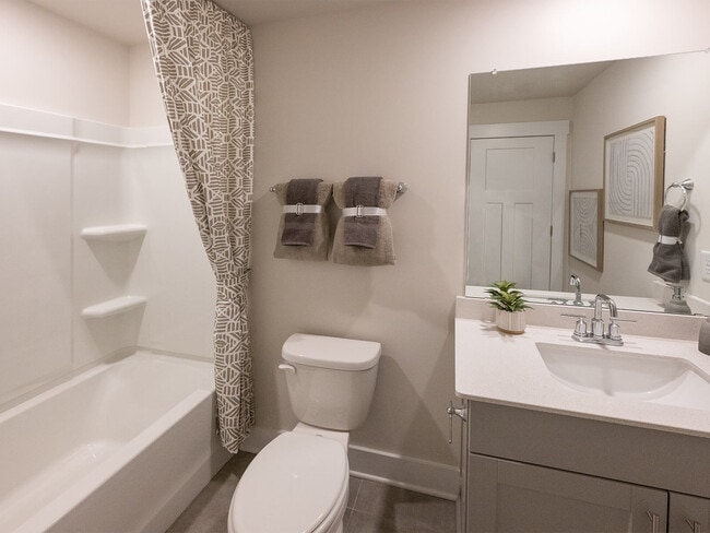 1060 Lauryn Oak Loop, Longs, SC 29568 - photo 2