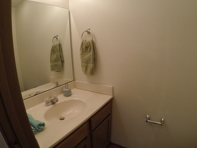 Crosspoint Apartments, Lafayette, IN 47905 - photo 2