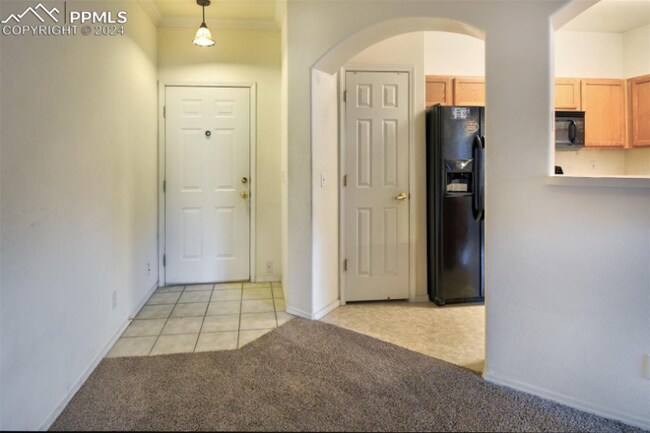 3830 Strawberry Field Grove unit A, Colorado Springs, CO 80906 - photo 5