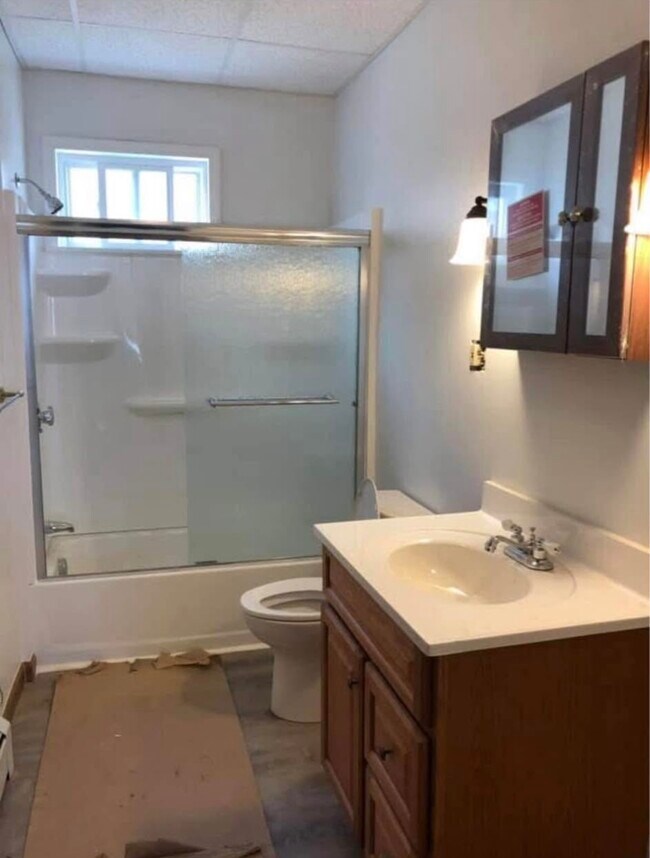 338 Shaw St unit 1st Floor, New Bedford, MA 02745 - photo 3