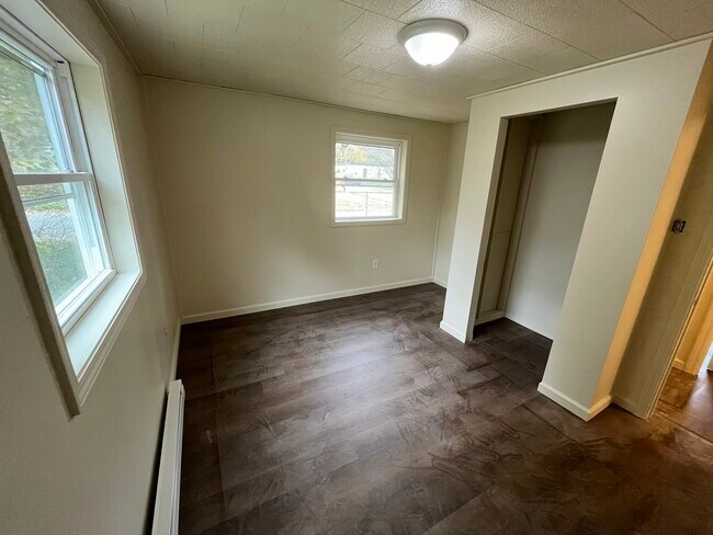 381 Liberty St unit 101, Sharon, PA 16146 - photo 4