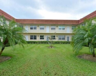 1 Vista Palm Ln Unit 104, Vero Beach, FL 32962