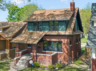 7464 Woodrow Wilson St, Detroit, MI 48206