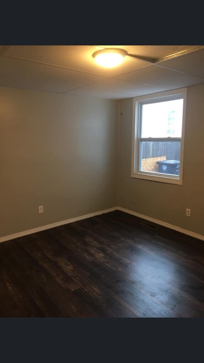 24 Summer St, Nashua, NH 03064 - photo 5