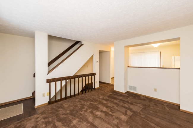 818 Annagladys Dr, Worthington, OH 43085 - photo 3