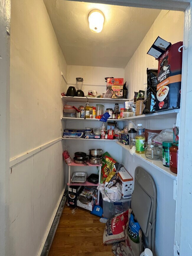 69 Cedar St unit 2L, Somerville, MA 02143 - photo 7