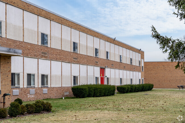 Julian O. Strong Middle School, campus.