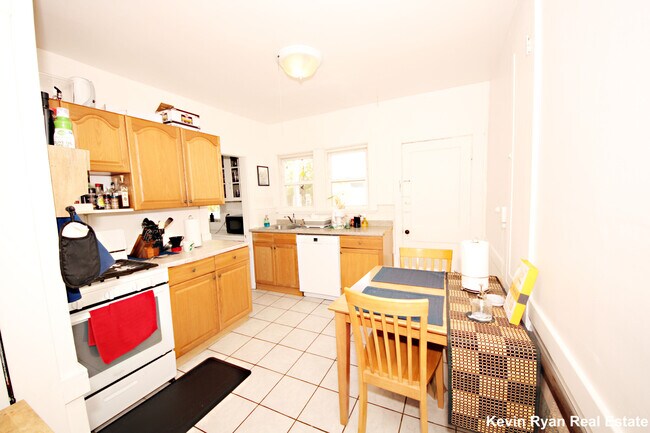 11 Breck Ave unit 2, Brighton, MA 02135 - photo 7