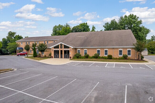 Arnold Christian Academy is a non-denominational private Christian school.