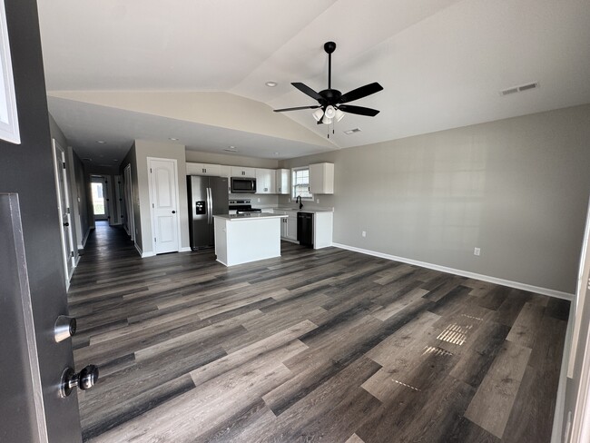 4108 Stagecoach Dr unit 4108, Richmond, KY 40475 - photo 2