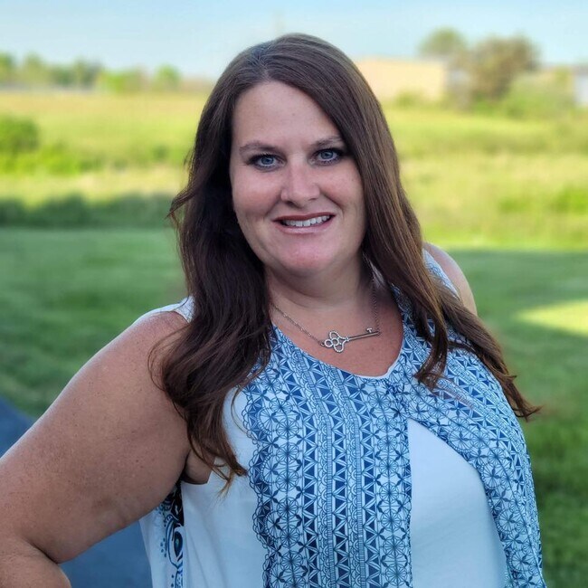 Lori Buck