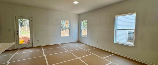 5317 Frontier Ct, Flowery Branch, GA 30542 - photo 6