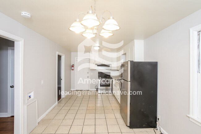 2336 James St, Cayce, SC 29033 - photo 5