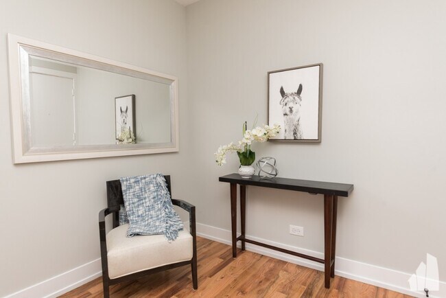 2919 N Mildred Ave unit GE, Chicago, IL 60657 - photo 4