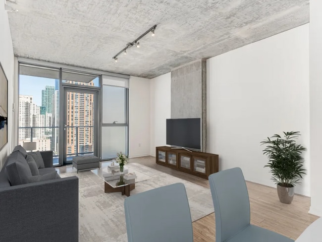 1311 S Wabash Ave, Chicago, IL 60605 - photo 4