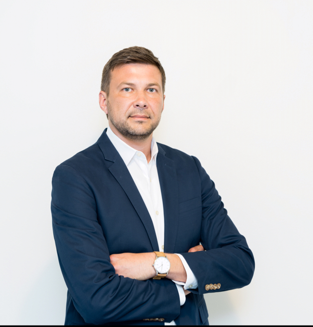 Agent Photo