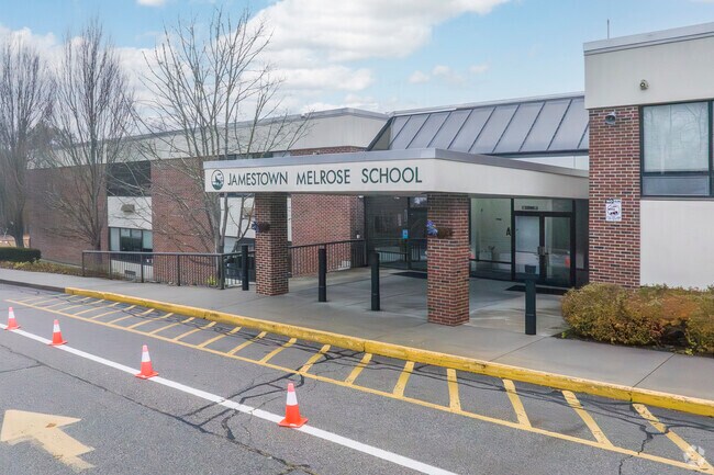 Jamestown Melrose School has 245 students in grades PK-4 with a student-teacher ratio of 10:1.